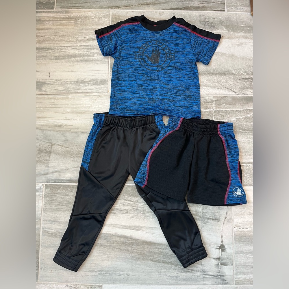 Body Glove toddler boys 3 piece athletic wear set 2T